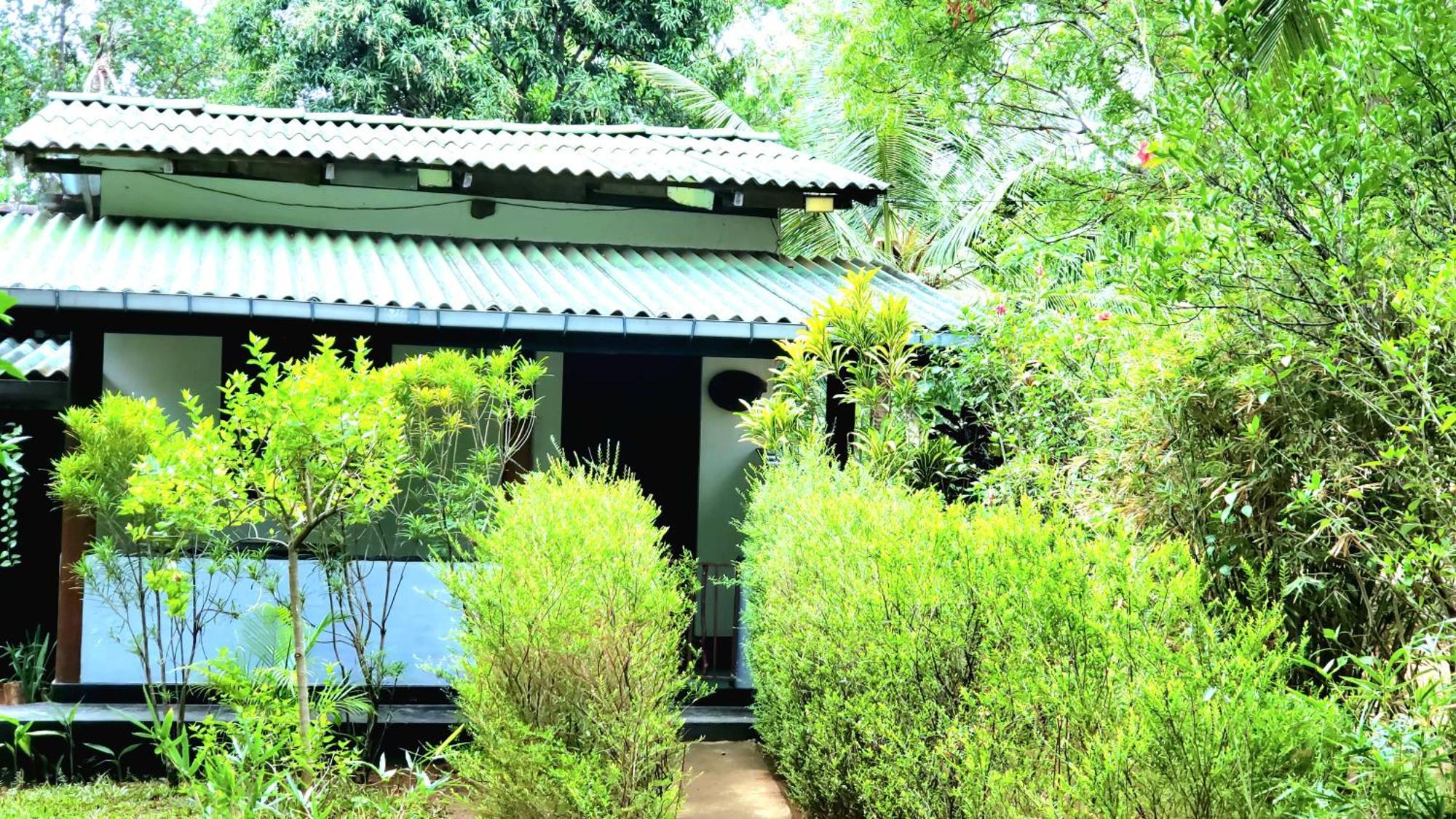 Lakmal Homestay ,10 Minutes To Sigiriya Rock Exterior photo